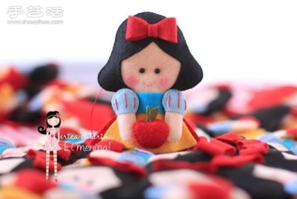 Handmade fabric girl dolls and dolls with drawings