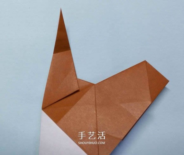 How to fold an origami hen with illustrations and steps of folding a hen