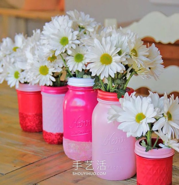 15 Charming Valentines Day Glass Jar Gift DIY Tutorial