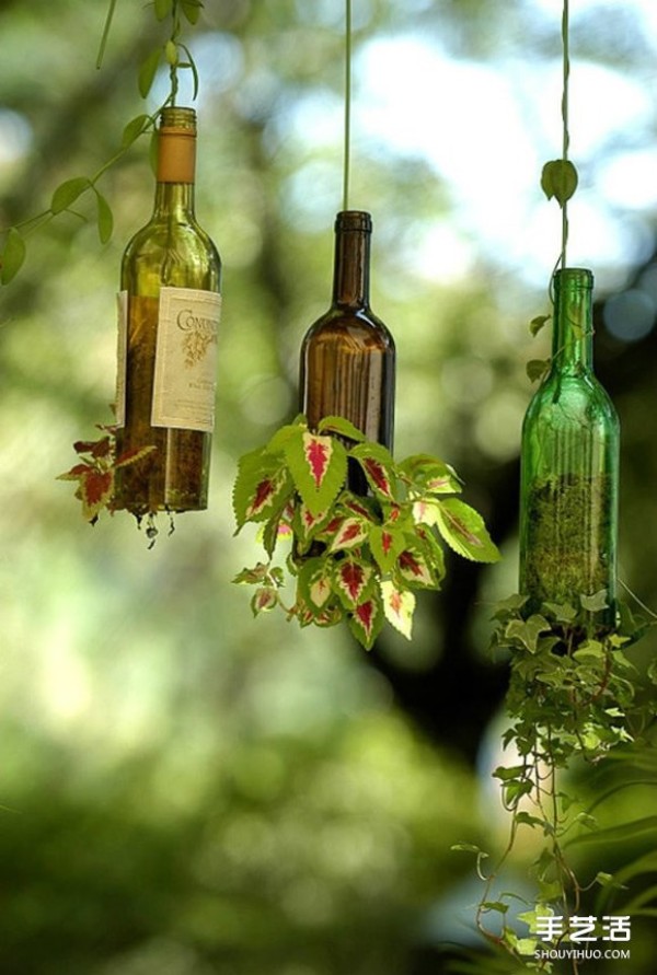 How to recycle red wine bottles to DIY fun and practical household items