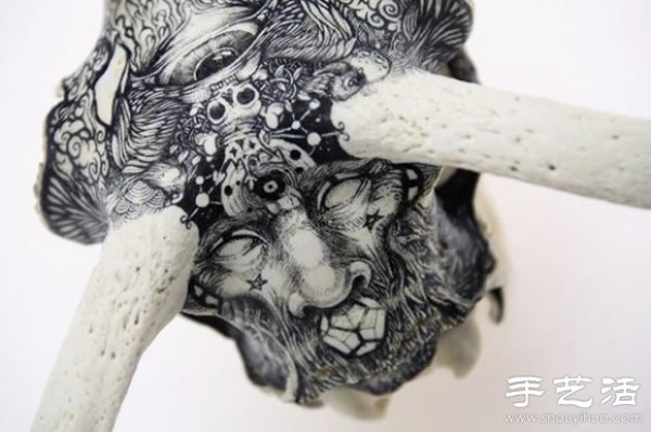 Animal bones, DIY fantasy hand-painting on stones