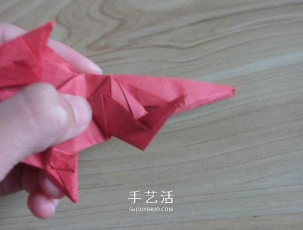 The process of folding the auspicious beast Kirin, the illustrated process of folding the Origami Tetsushi Kamiyas Kirin