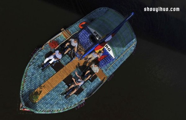 Collect 50,000 plastic bottles and DIY your dream boat! 