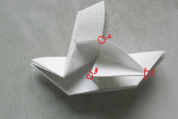 The origami method of a biplane, the step-by-step diagram of how to fold a biplane