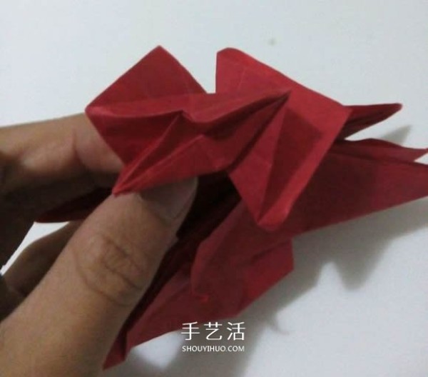 The process of folding the auspicious beast Kirin, the illustrated process of folding the origami Tetsushi Kamiyas Kirin