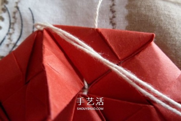 Creative Valentines Day Love Origami Illustrations of Folding Threads and Romantic Loves