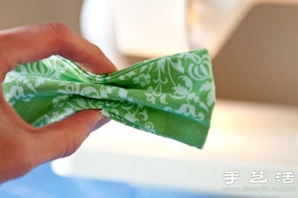 Non-woven fabric tutorial: Handmade cute childrens bow tie