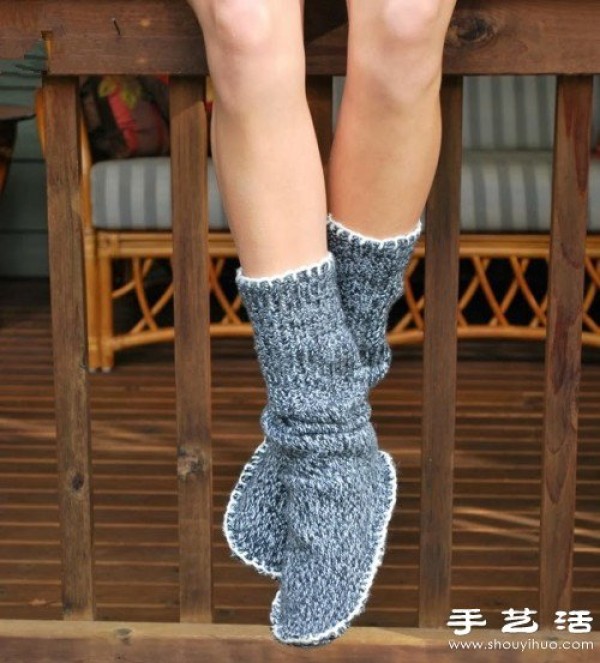 Old woolen trousers are turned into waste to be treasures to make handmade woolen shoes