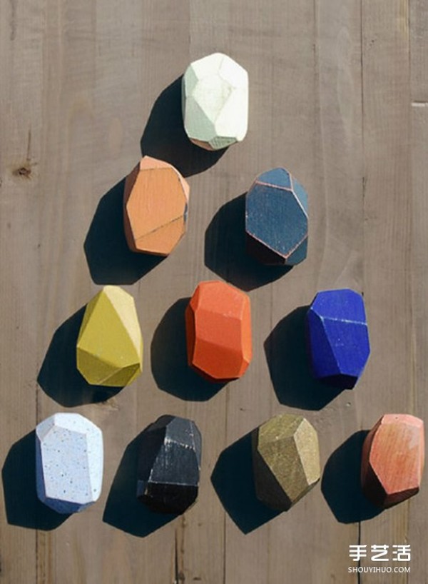 Cut polyhedrons out of wood blocks and DIY fashion necklace pendants