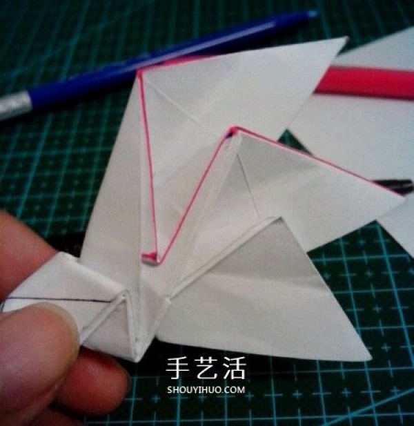 How to fold the six-winged seraphs heart origami with six-winged heart and illustration