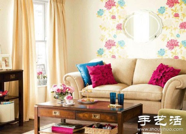 Hand-painted background walls with different styles