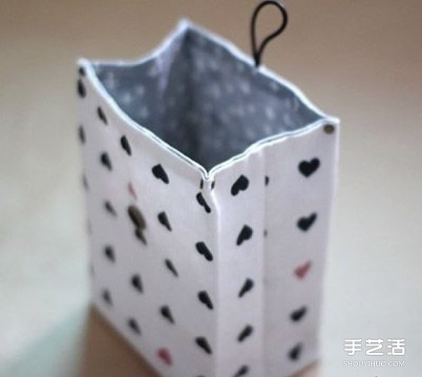 Non-woven gift bag DIY tutorial handmade fabric gift bag production illustration