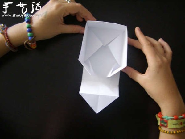 How to make a simple cardboard box by hand