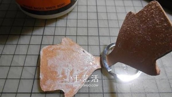 How to make your own leather keychain, how to make a handmade leather keychain