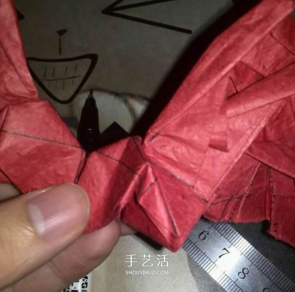 Illustration of the origami method of the Six-Winged Seraph Heart, many detailed steps! 