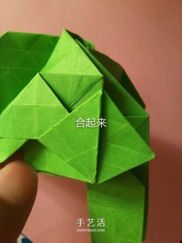 An illustrated tutorial on folding a rose from a piece of paper, including the calyx