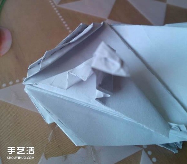 Origami diagram of a grand piano and how to fold a three-dimensional grand piano step by step