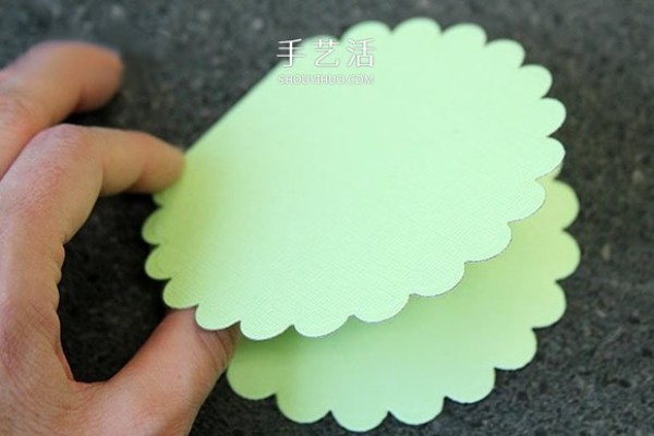 Super beautiful round greeting card! Can be used as decorative flower greeting cards handmade