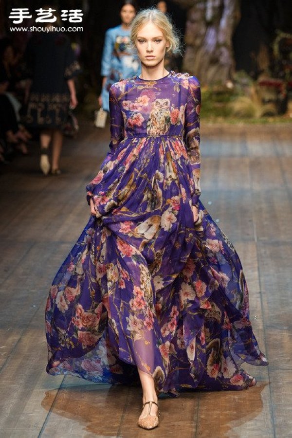 The 2014 autumn and winter clothing series breaks the dullness of autumn and winter, and a hundred flowers bloom