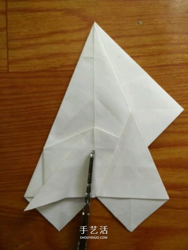 How to Origami a Complex Rabbit, Illustrations of an Origami Rabbit for the Mid-Autumn Festival