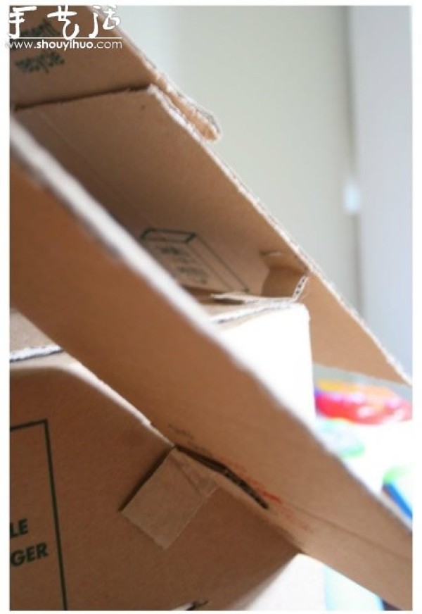 Fun DIY Cardboard Box House