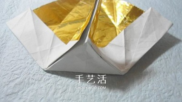 The basic origami method of HTQ butterfly, there are no steps for shaping it! 