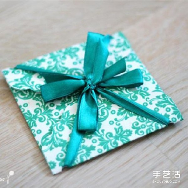 How to make beautiful greeting cards, handmade holiday cards with ribbons