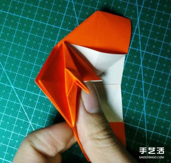 How to make an origami kingfisher with detailed instructions on how to fold a kingfisher