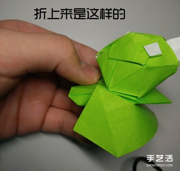 Three-dimensional duck origami step-by-step drawing and duck folding tutorial illustration