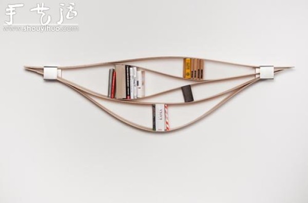 DIY Creative Wooden Bookshelf