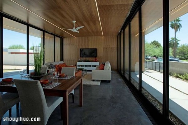 Spacious and bright Link House modern villa design