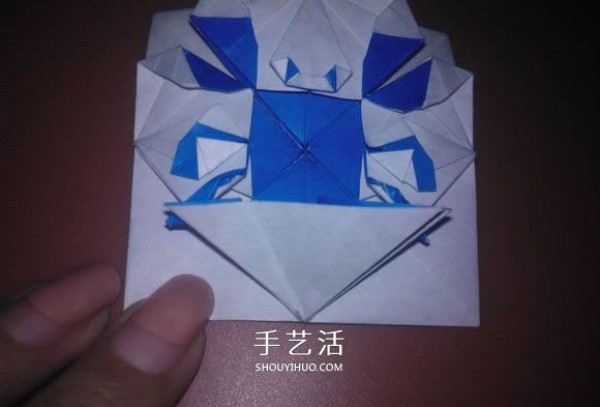 How to fold a flat crab with a diagram that looks like a small crab origami