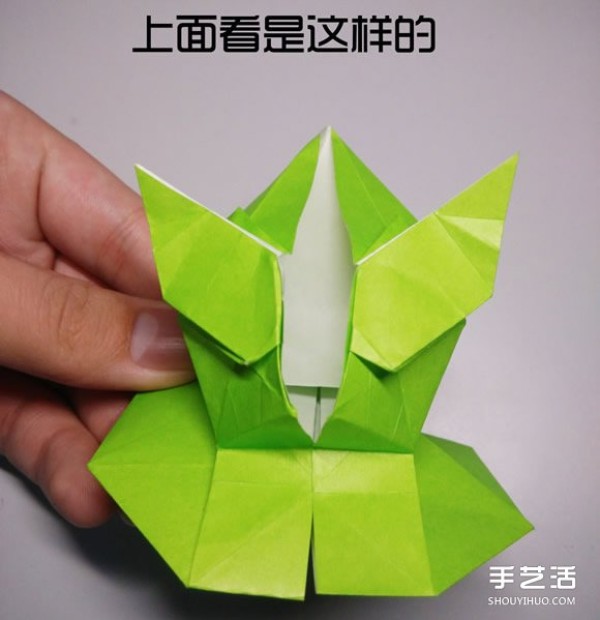 Three-dimensional duck origami step-by-step drawing and duck folding tutorial illustration