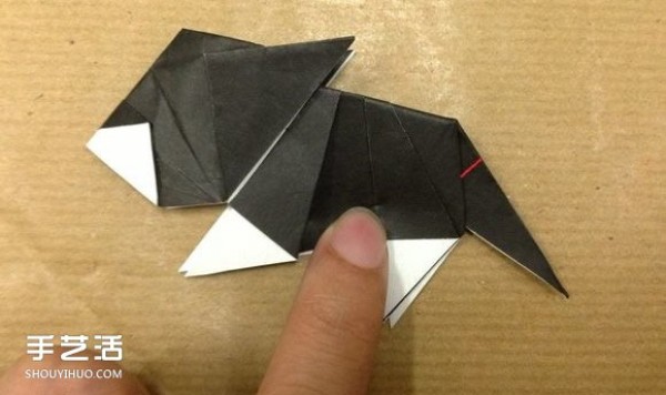 Small animal origami step-by-step diagram, using paper to fold small animals, illustrated method