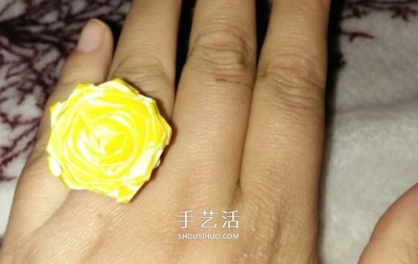 Ribbon Folding Rose Ring Illustration How to Fold Ribbon Rose Ring