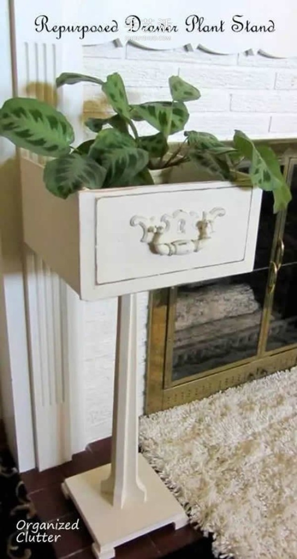 Creative DIY transformation of old drawers into beautiful and practical furniture