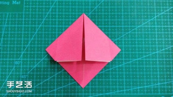 LOVE heartIllustrated origami tutorial for Valentines Day LOVE folding method