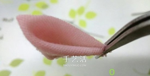 Non-woven fabrics to make lotus hairpins, illustrations of handmade fabric lotus hair ornaments DIY