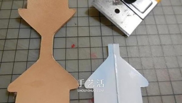 How to make your own leather keychain, how to make a handmade leather keychain