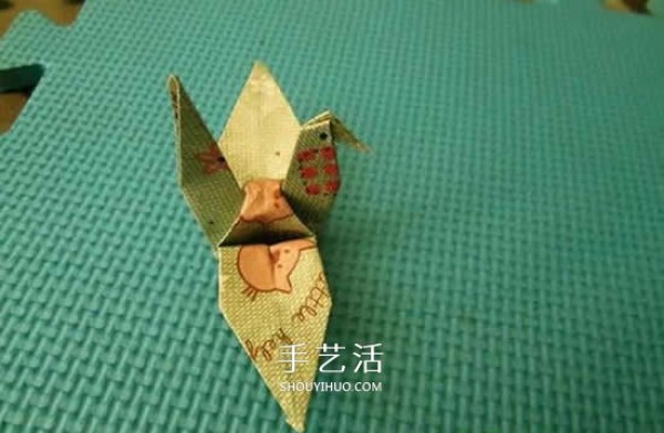 Tutorial on how to fold a Thousand Paper Crane, step-by-step tutorial on origami cranes