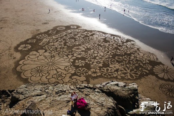 Andreas Amadors sand paintings