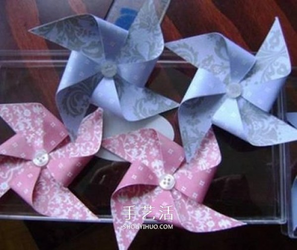 The simplest folding method of paper pinwheel with illustrations and cute childrens corsage DIY