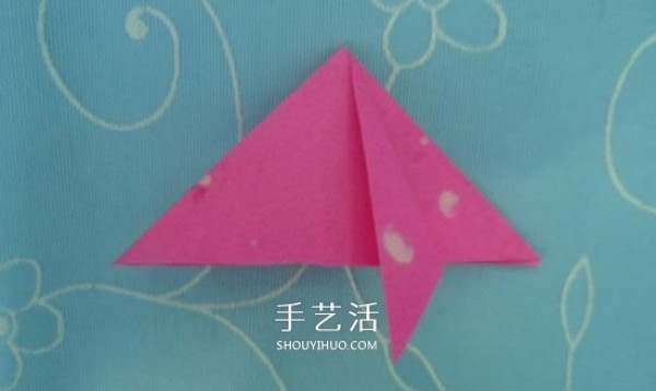 Childrens origami peach tutorial with simple instructions on how to fold a peach