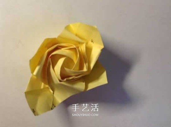 The original folding method of Weiwei Rose, detailed origami rose process steps