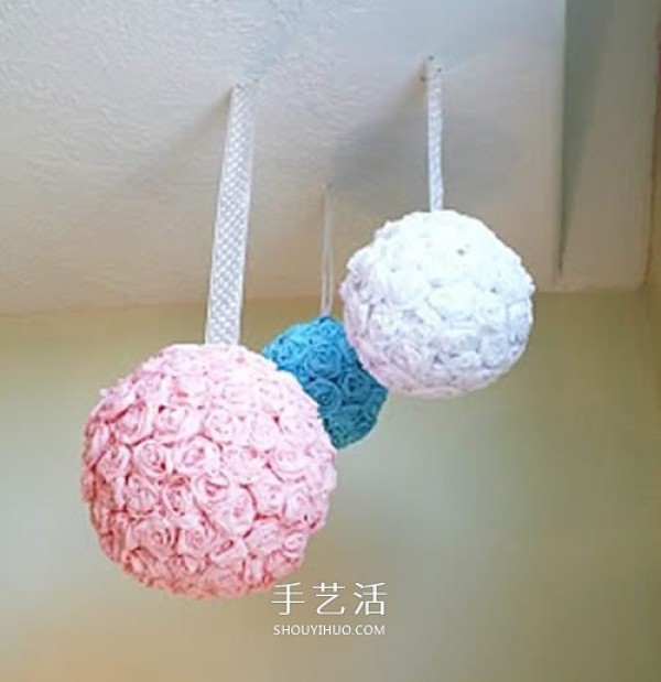 How to make rose balls from crepe paper. Beautiful wedding decorations! 