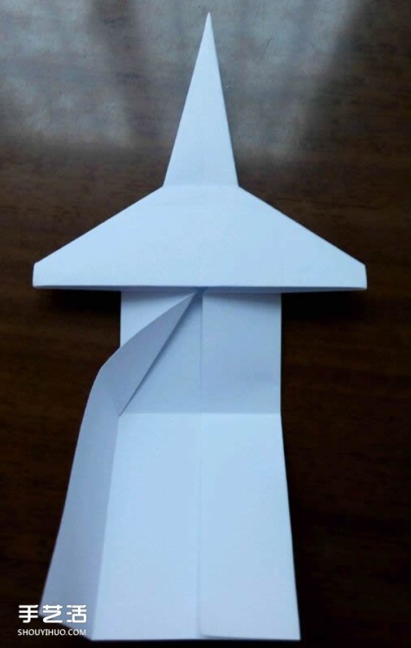 How to use paper to fold a fighter jet and illustrate how to fold an A4 paper fighter jet