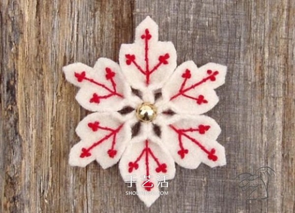 A collection of 18 kinds of non-woven snowflakes with pictures and handmade fabrics to make snowflakes