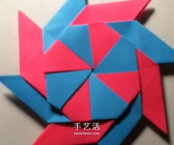 How to fold an octagonal dart and illustrate how to fold an octagonal dart by hand