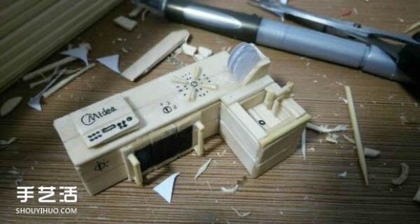 Disposable chopsticks are used to hand-make a life-like villa model, the steps are complete! 