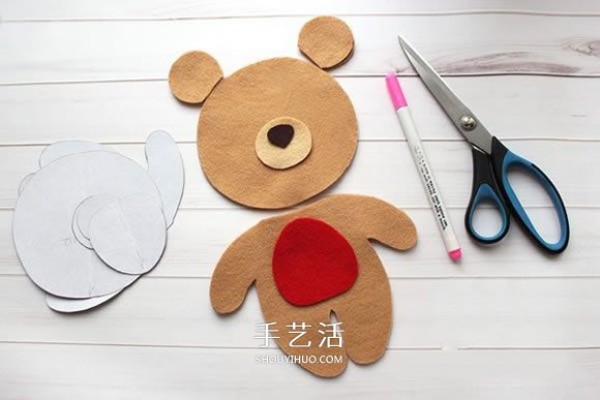 DIY illustrations of making super cute bear puppets with non-woven New Year bears